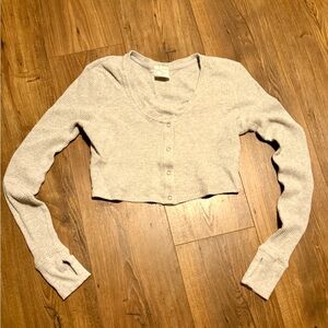 Aerie Light Gray Cropped Button-Up Top